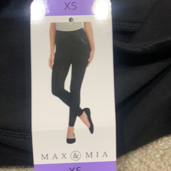 NWT Max & Mia Black High waist Pants - Picture 4 of 5